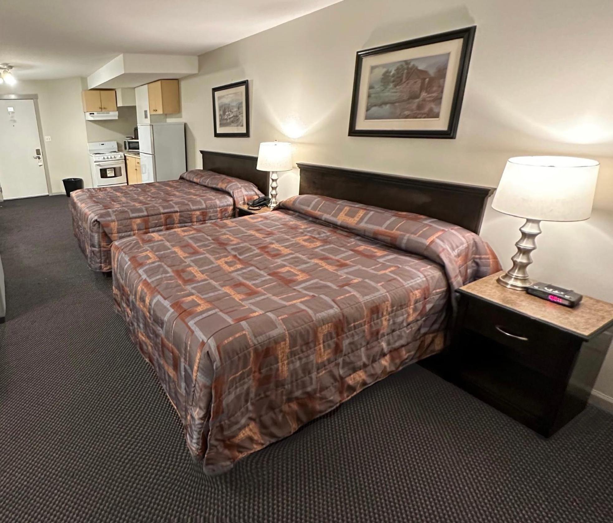 Canadian Inn Surrey Esterno foto